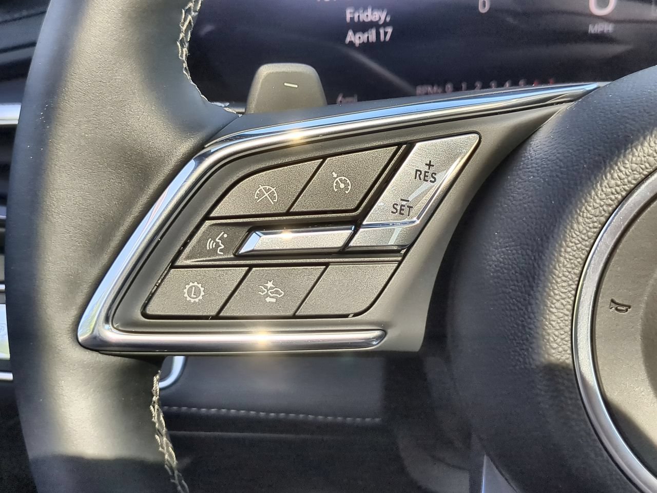 New 2026 Buick Enclave Sport Touring w/ Power Package FWD image 36