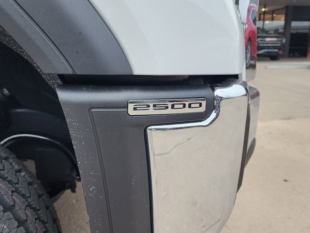 New 2026 GMC Sierra 2500 Pro w/ Convenience Package image 12