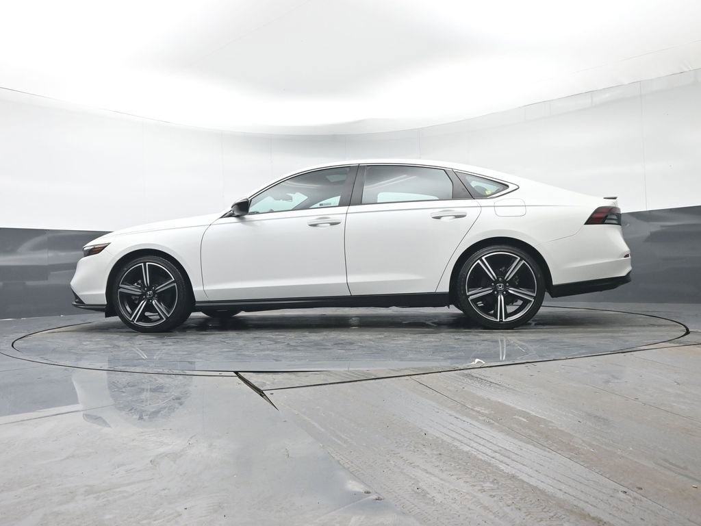 Certified 2023 Honda Accord Sport image 30
