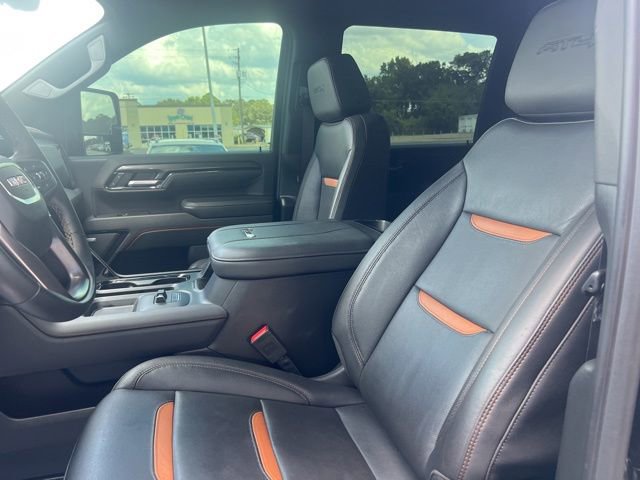 Used 2025 GMC Sierra 3500 AT4 w/ AT4 Premium Plus Package AWD/4WD image 18