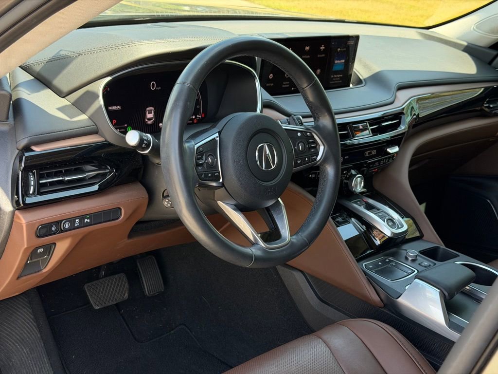 Used 2024 Acura MDX SH-AWD w/ Technology Package image 26