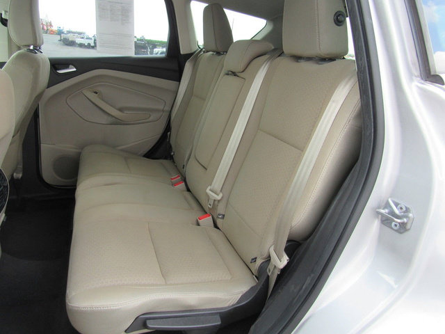 Used 2018 Ford Escape SE w/ Ford Safe & Smart Package FWD image 21