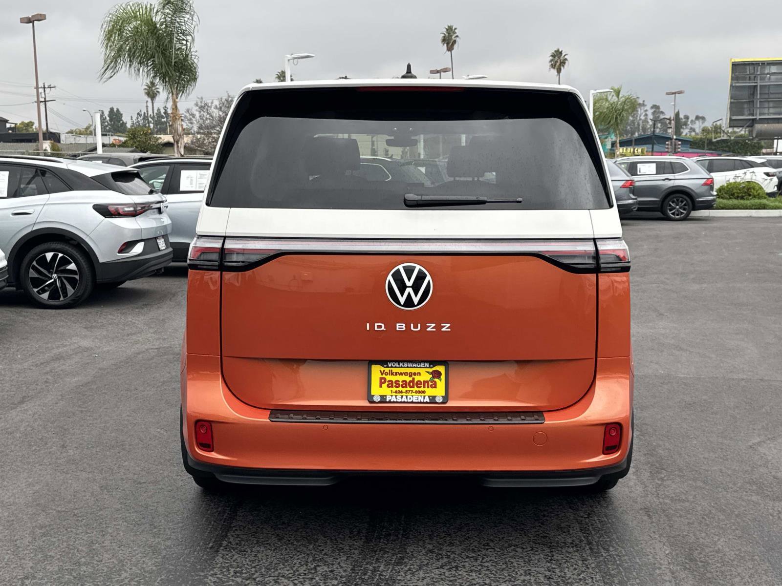 New 2025 Volkswagen ID. Buzz Pro S Plus image 4