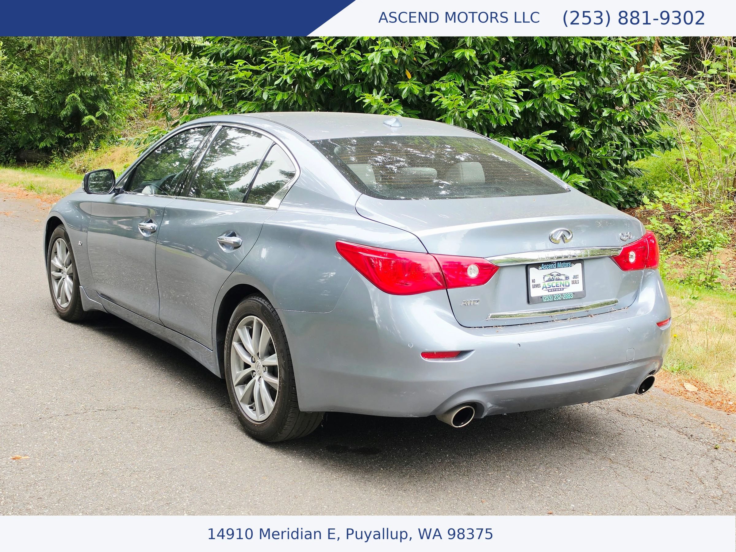 Used 2014 INFINITI Q50 Premium w/ Deluxe Touring Package AWD/4WD image 3