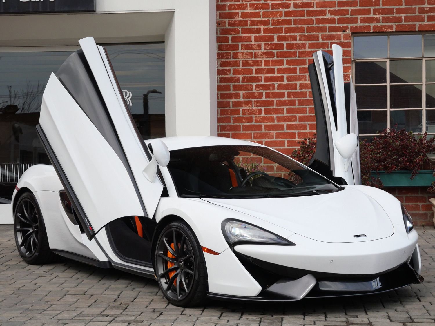 Used 2019 McLaren 570S Coupe image 22