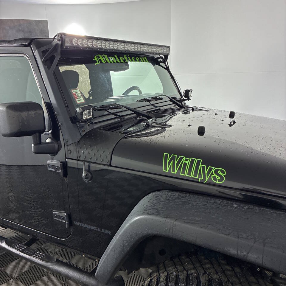Used 2016 Jeep Wrangler Sport AWD/4WD image 9