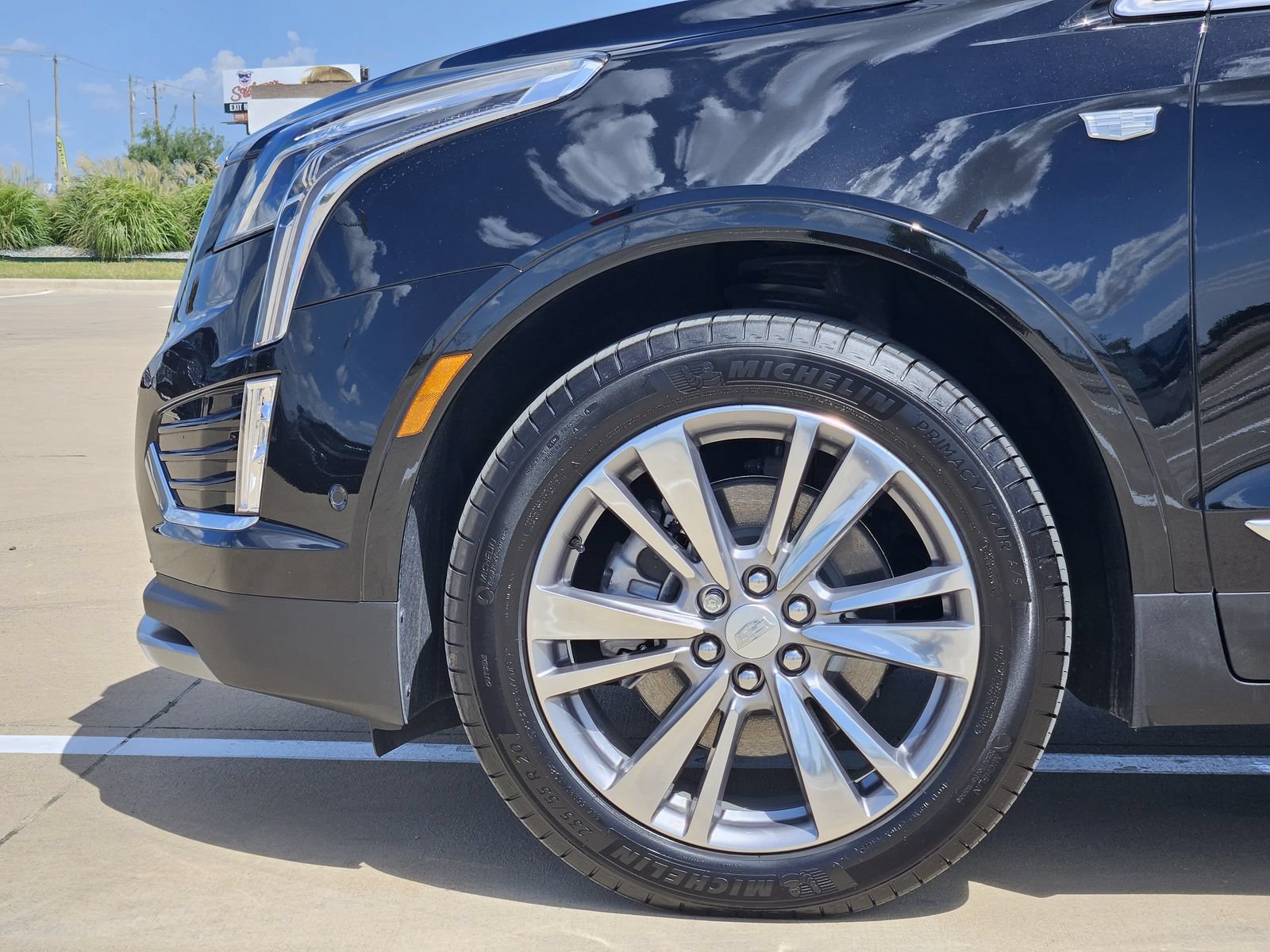 New 2026 Cadillac XT5 Premium Luxury w/ Driver Assist Package FWD image 11
