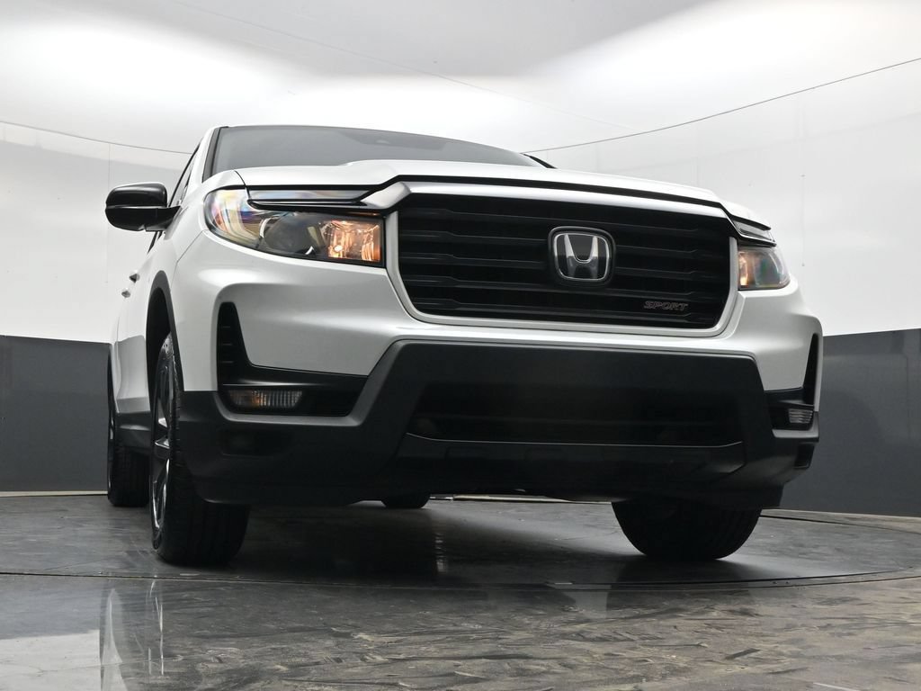 Certified 2023 Honda Ridgeline Sport image 28