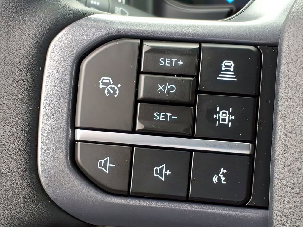 New 2026 Ford F350 Lariat AWD/4WD image 16