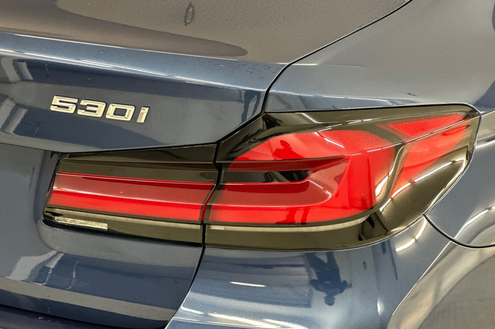 Certified 2023 BMW 530i w/ Convenience Package image 12