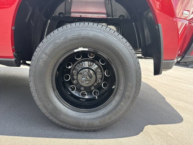 New 2026 RAM 3500 Laramie AWD/4WD image 19