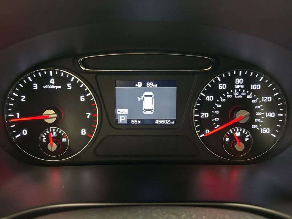 Used 2019 Kia Sorento FWD image 16