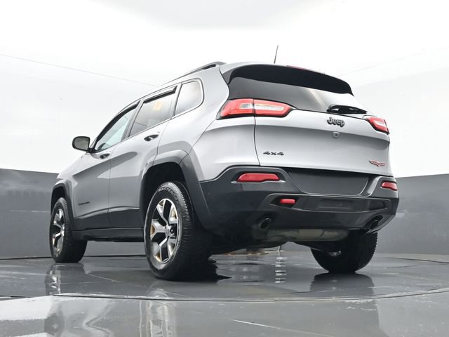 Used 2016 Jeep Cherokee Trailhawk image 21