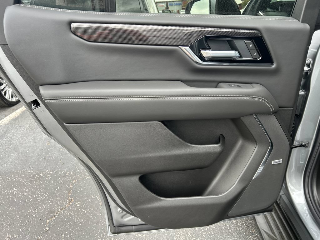 New 2026 GMC Yukon Elevation w/ LPO, Floor Liner Package AWD/4WD image 33