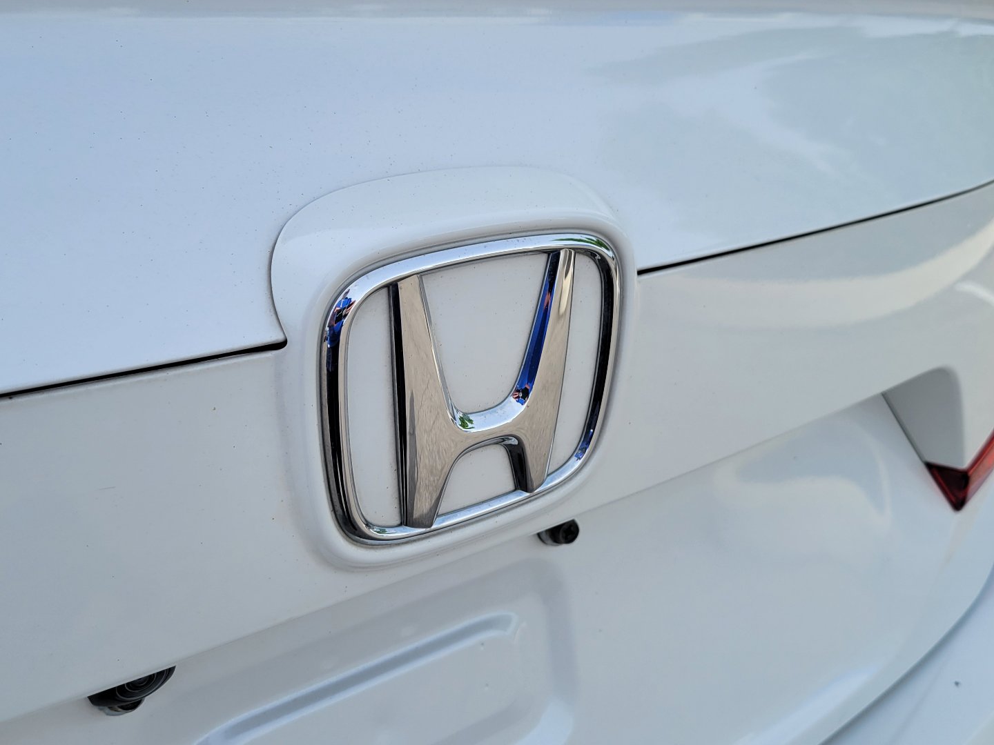Certified 2018 Honda Accord LX image 6