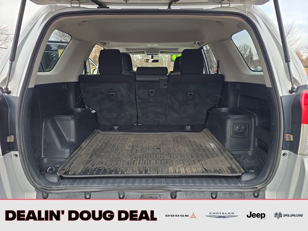 Used 2013 Toyota 4Runner SR5 image 22