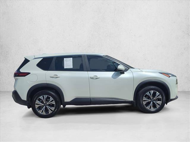 Used 2023 Nissan Rogue SV FWD image 4