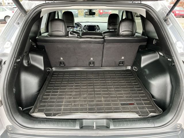 Used 2019 Jeep Cherokee Limited image 20