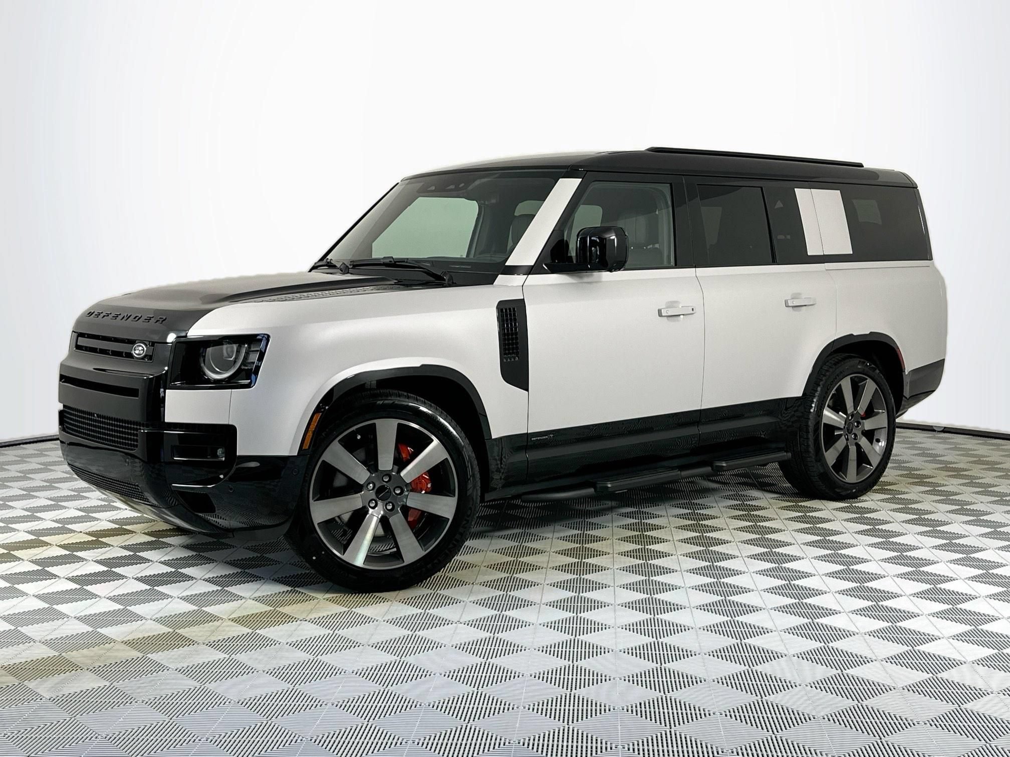 New 2026 Land Rover Defender 130 X AWD/4WD image 1