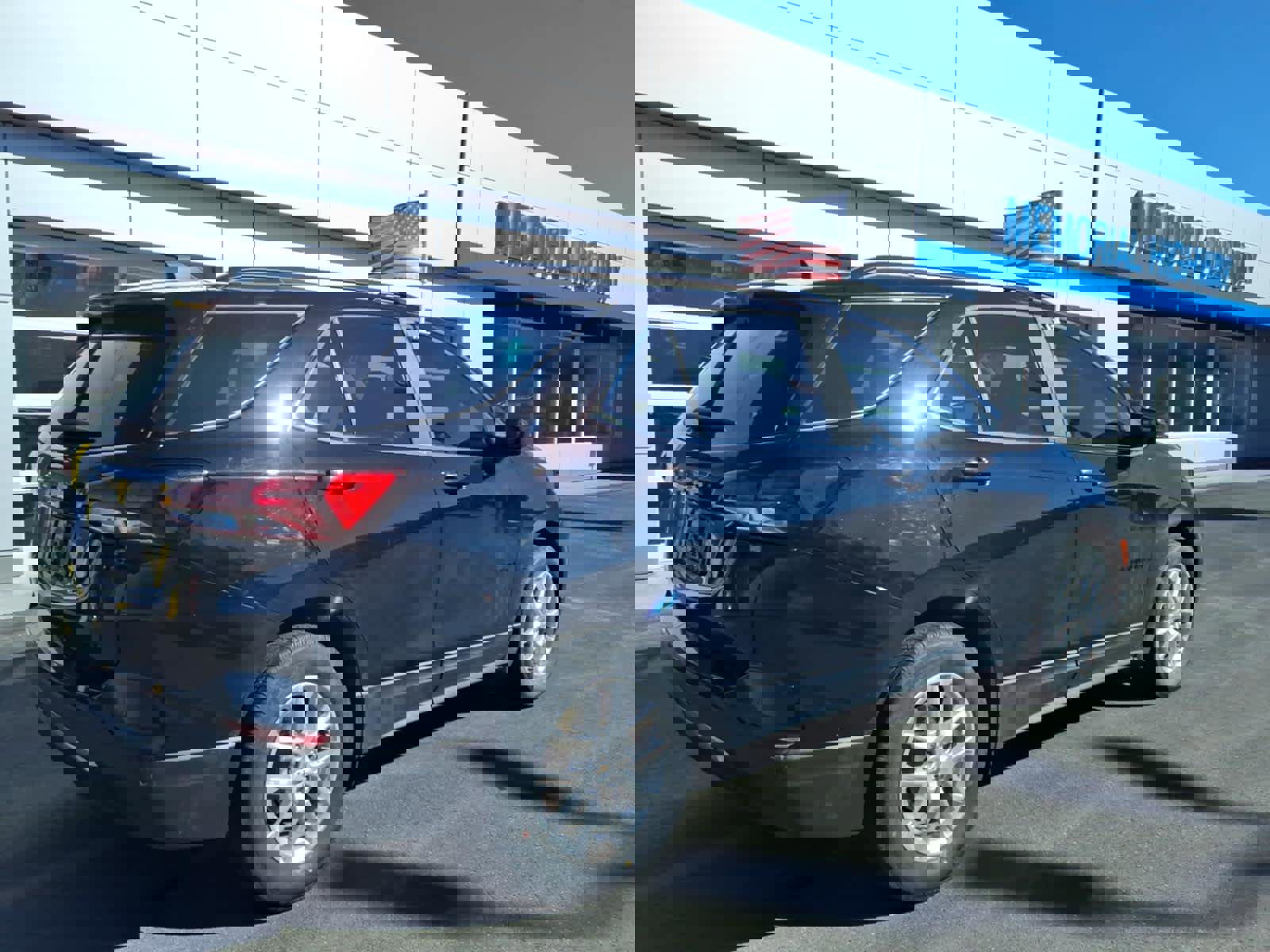 Used 2022 Chevrolet Equinox LT image 5