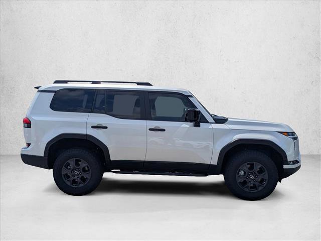 Used 2025 Lexus GX 550 AWD/4WD image 4