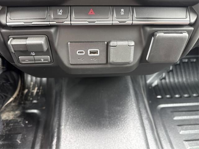 New 2026 GMC Sierra 3500 Pro AWD/4WD image 17