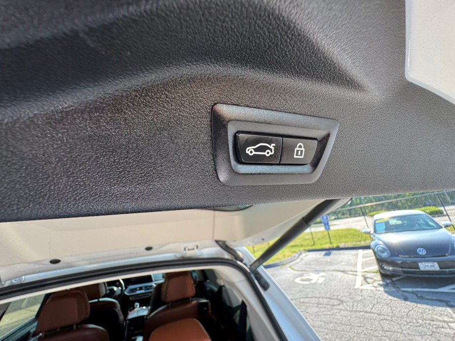 Used 2019 BMW X7 xDrive40i w/ Premium Package AWD/4WD image 37