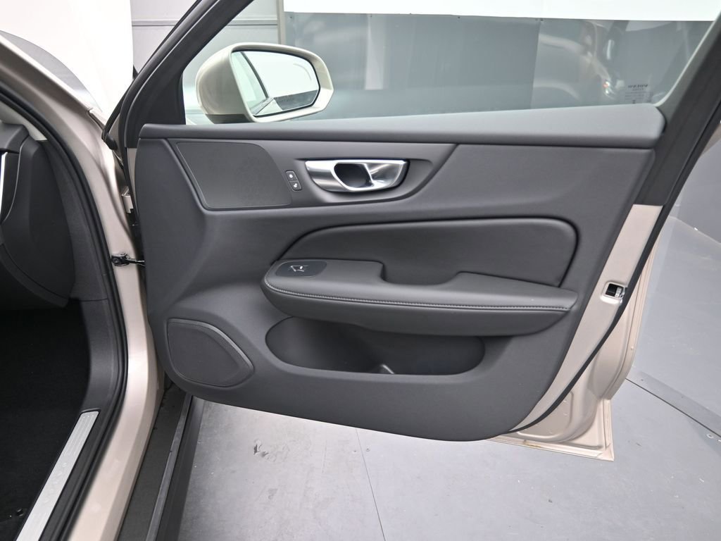 New 2026 Volvo V60 B5 Cross Country Plus w/ Protection Package Premier image 35
