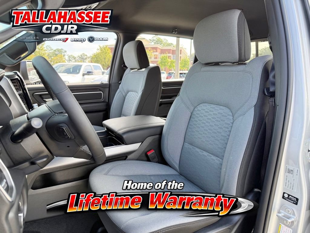 New 2026 RAM 1500 4x4 Crew Cab image 16