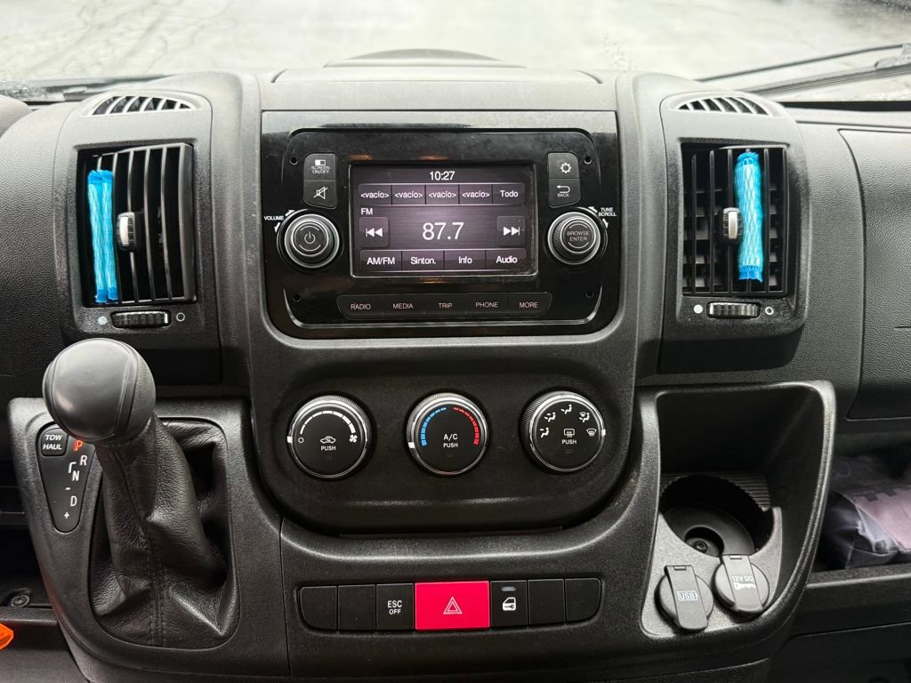 Used 2021 RAM ProMaster 2500 image 22