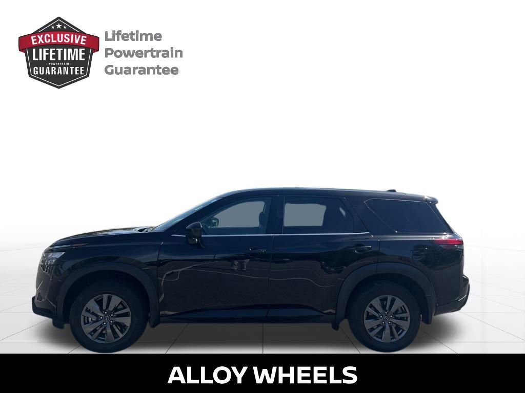 Certified 2024 Nissan Pathfinder S w/ Cargo Package image 2