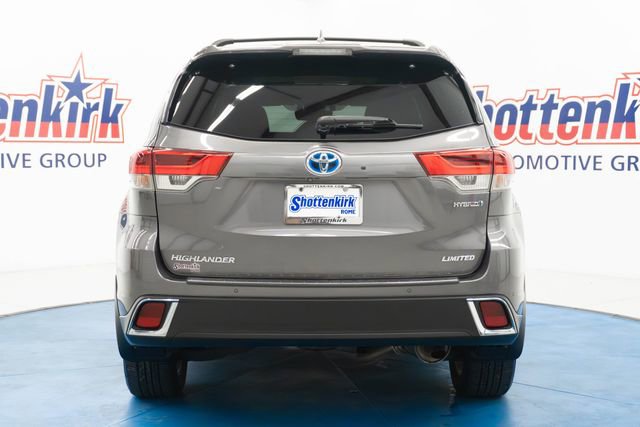 Used 2018 Toyota Highlander Limited Platinum AWD/4WD image 7