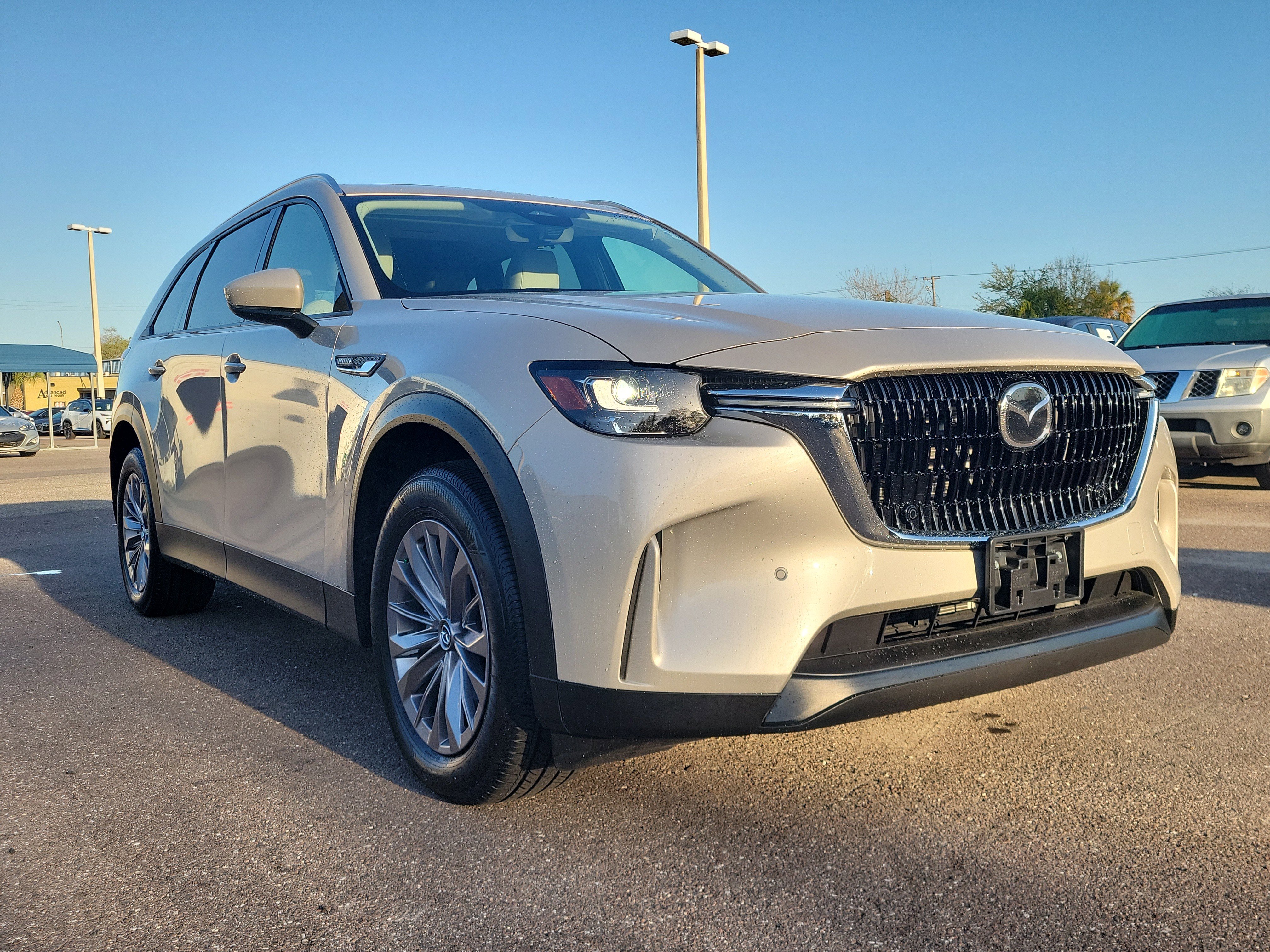 Used 2025 MAZDA CX-90 3.3 Turbo w/ Preferred Package image 2