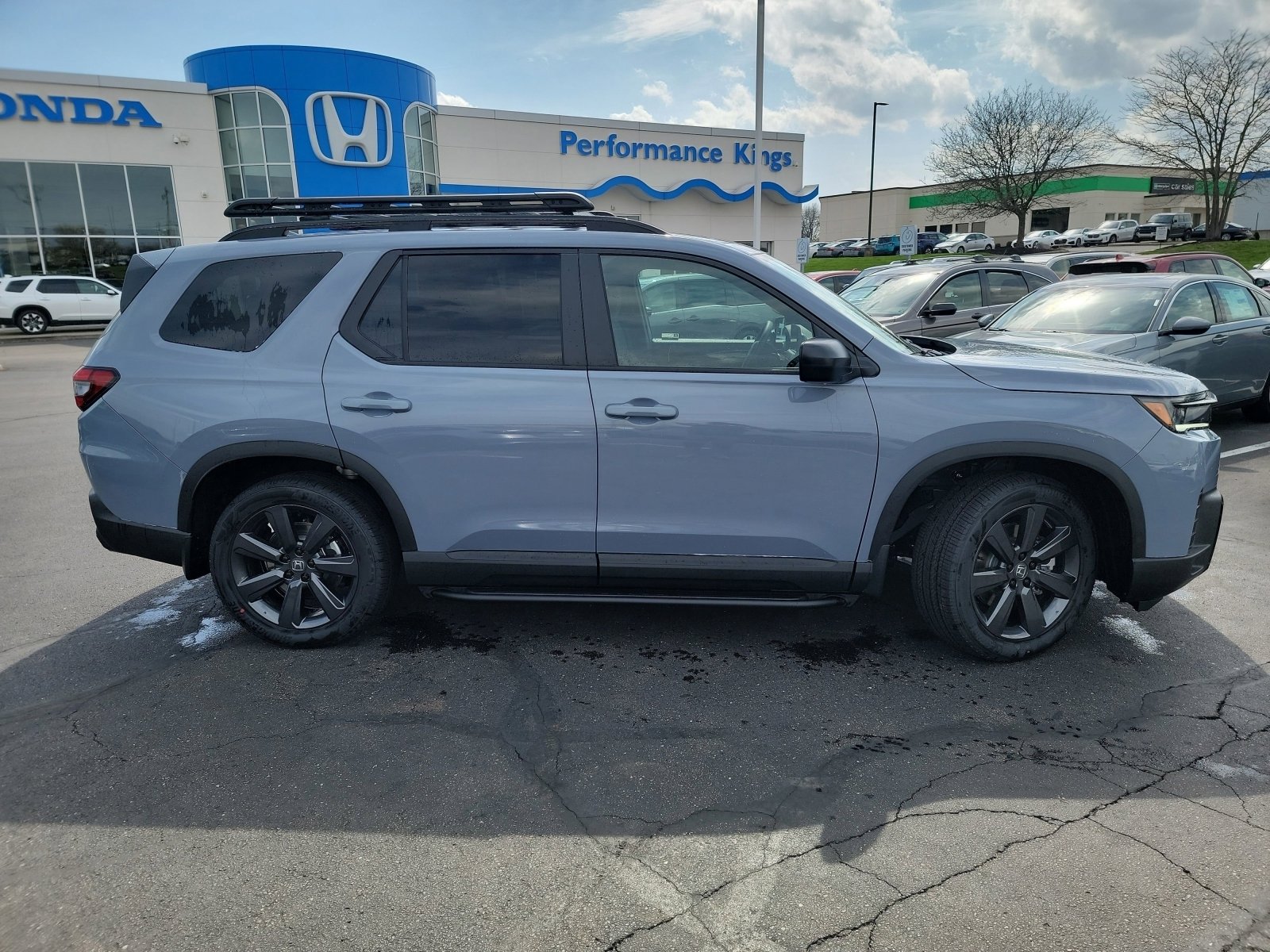 New 2026 Honda Pilot Sport image 11