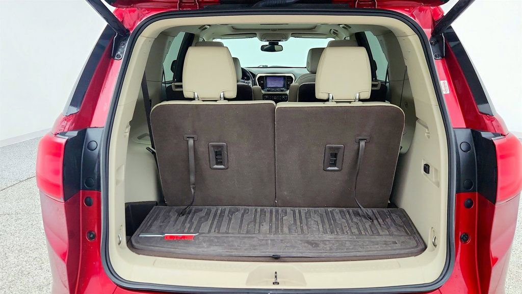 Used 2019 GMC Acadia Denali image 24