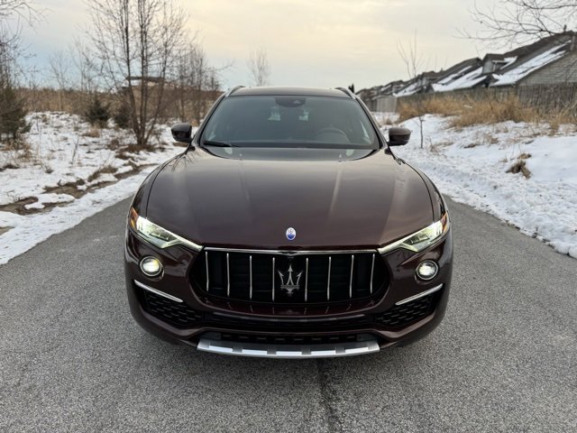 Used 2020 Maserati Levante GranLusso image 3