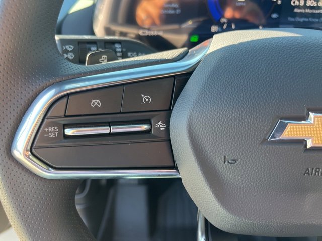 New 2026 Chevrolet Equinox EV LT image 19