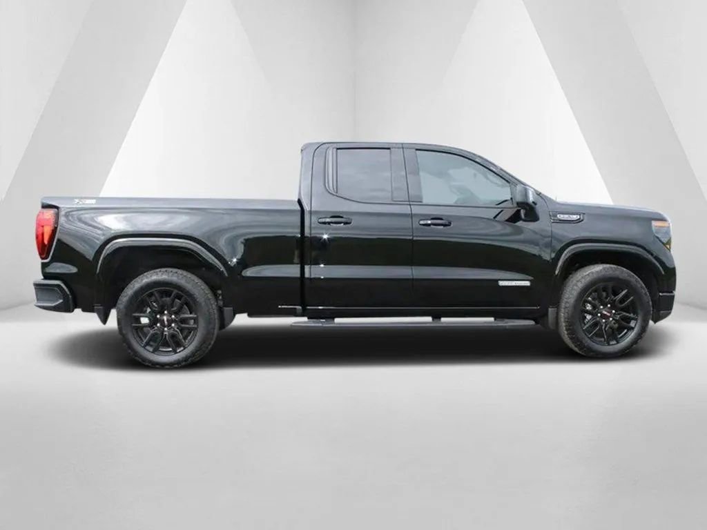 New 2025 GMC Sierra 1500 Elevation image 8