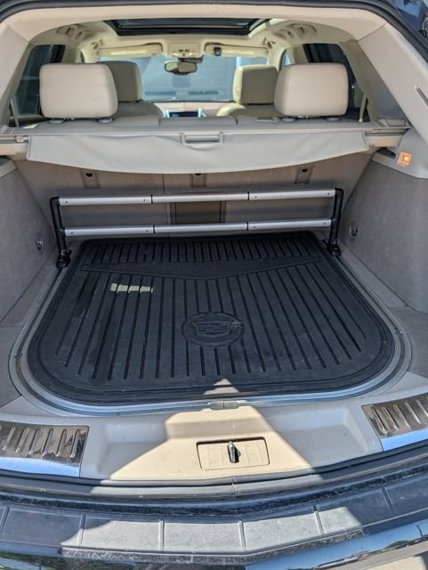 Used 2016 Cadillac SRX Premium FWD image 13