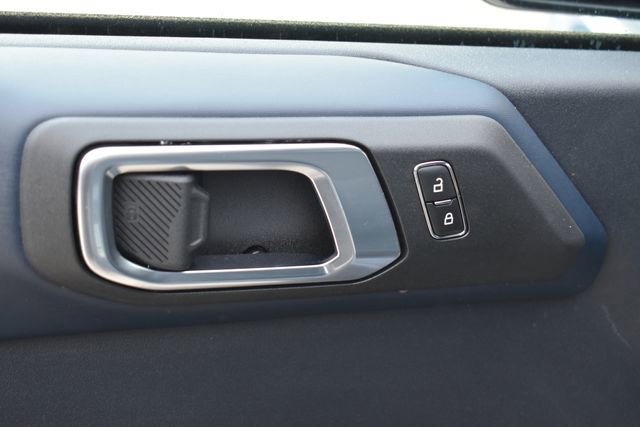 Used 2023 Ford Bronco Heritage Edition image 13