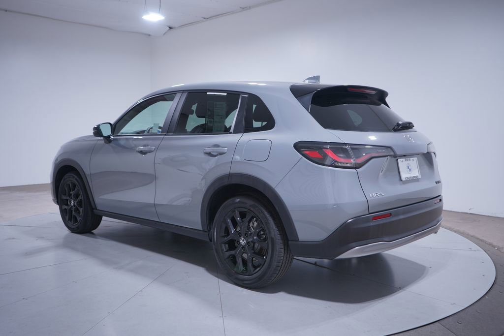 Used 2024 Honda HR-V Sport image 3