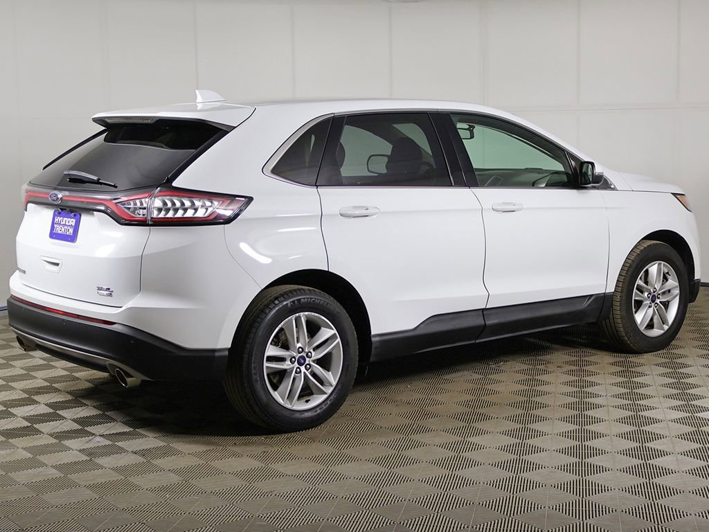 Used 2017 Ford Edge SEL w/ Equipment Group 201A AWD/4WD image 9