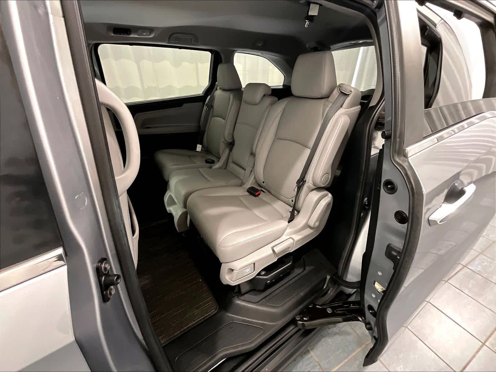Used 2023 Honda Odyssey EX-L image 15