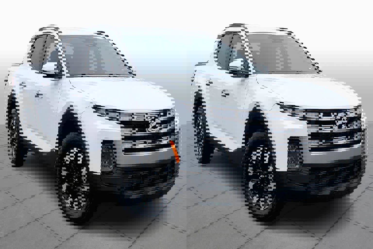 Used 2025 Hyundai Santa Cruz SEL image 3