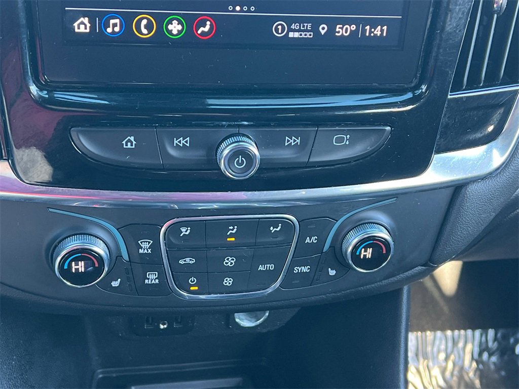 Used 2023 Chevrolet Traverse LT w/ Midnight/Sport Edition image 23