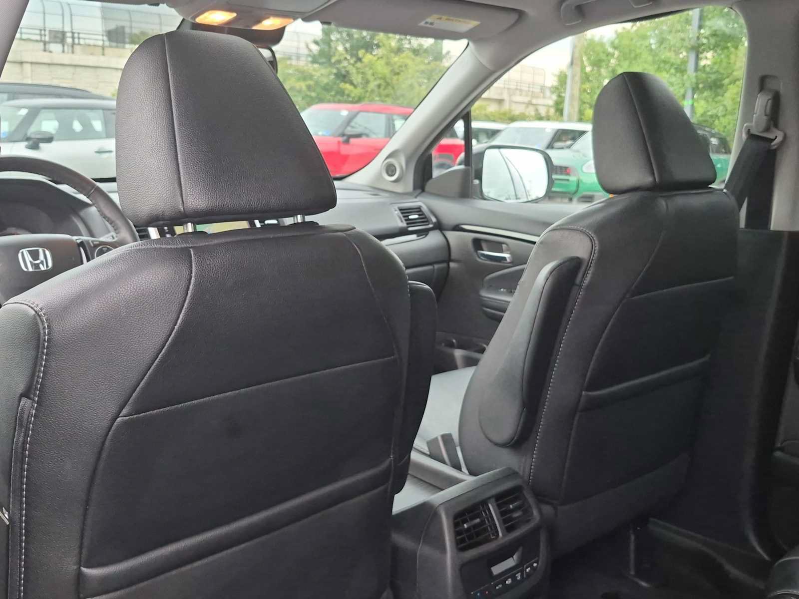 Used 2017 Honda Pilot Touring image 19