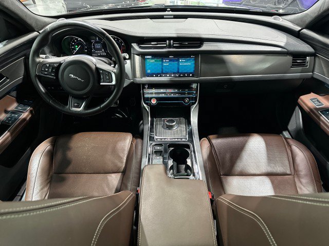 Used 2019 Jaguar XF S AWD/4WD image 89