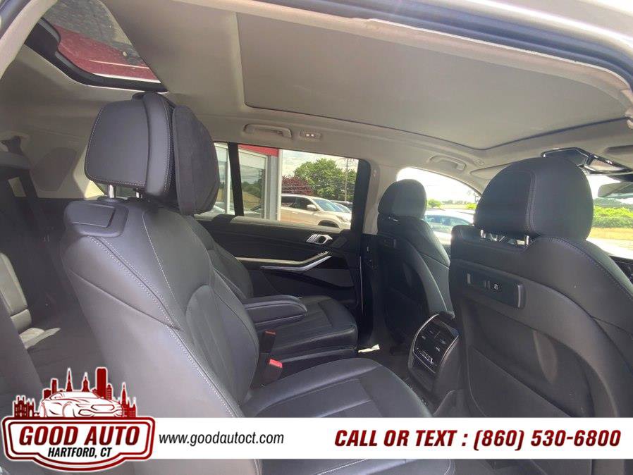 Used 2021 BMW X7 xDrive40i w/ Executive Package AWD/4WD image 16