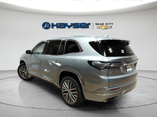 Used 2026 Buick Enclave Avenir w/ Super Cruise Package AWD/4WD image 5