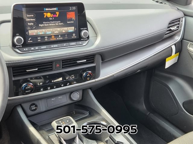Used 2026 Nissan Rogue SV FWD image 25